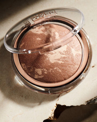 Puder brązujący dostosowujący się do odcieni skóry Sun Lover Glow 010 Catrice - 2