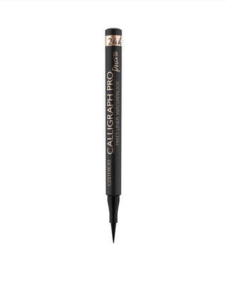 Wodoodporny eyeliner w pisaku z bardzo cienką końcówką intensywna czerń 010 Catrice - 2